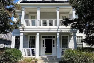 Image de Xl Resort Beach Home with Pools, Gym, Tennis