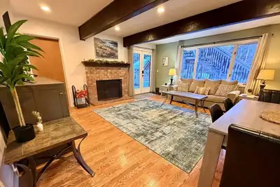 Image de Denali Heath - A Cozy Riverside Retreat