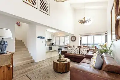 Ocean Dream Dolphin View