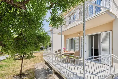 Image de Waikiki Beach House Apartment 2bdr Duplex