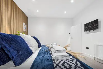 Image de Caerleon|Newport Nest|Work|Family|Business|Friends