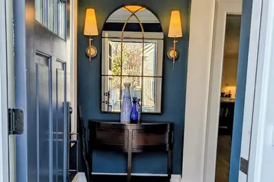 Image de Beautiful 3 Bed 2. 5 Bath Home in Cambridge. Prime Location!