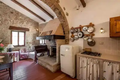 Image de Agriturismo La Fonte de Trequanda – Appartement Il Focolare avec piscine