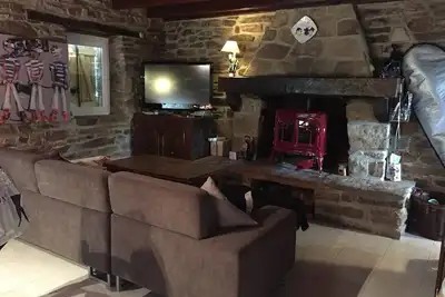 Image de Maison de vacances « Ty Béchal - Spa - Jardin » avec terrasse privée, jardin et Wi-Fi