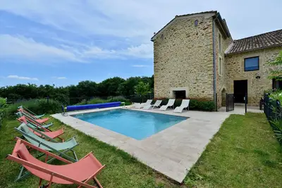 Image de Mas au milieu des Vignes