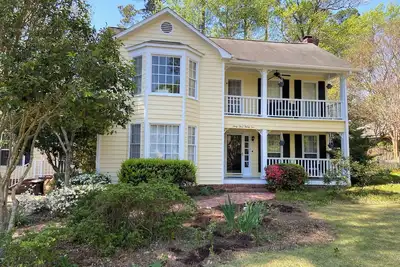 Two Front Porches Near Masters