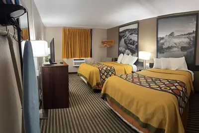 Image de Experience an Easy and Relaxing Stay | Located Near Dining Spots + Free Parking