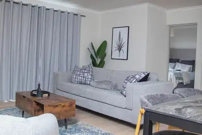 Beachside Modern Holiday Apartments