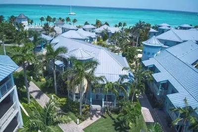 Image de 6600 Key West Villa nearby Beaches!