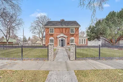 Image de Historic Downtown Caldwell 5br|Basement|Yard|Bbq