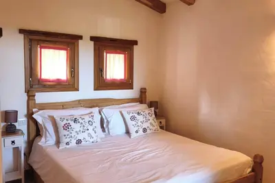 Image de Spartacus Eco Retreat | Stone House