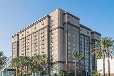 Image de 2-bedroom hotel suites in terrific Anaheim with fitness room and Ac