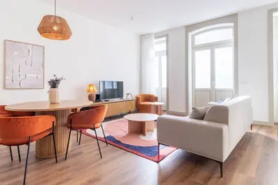 Image de Elegant 2br w/ Patio by LovelyStay