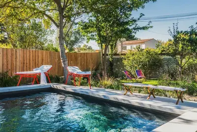 Image de Villa La Sorgue - Deux Chambres Villa, Couchages 4