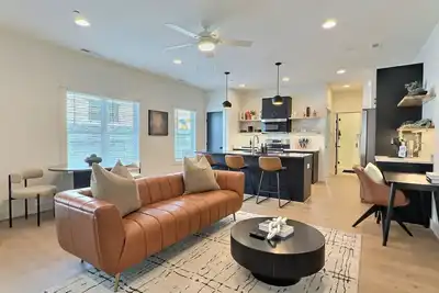 Image de Curated Stay, Free Parking, Walk to Eats and Parks