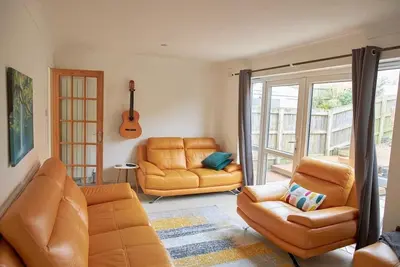 Image de Delightful 5-bedroom detached house in charming Frome perfect for long stays