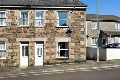 Image de 3 chambres à coucher à Redruth