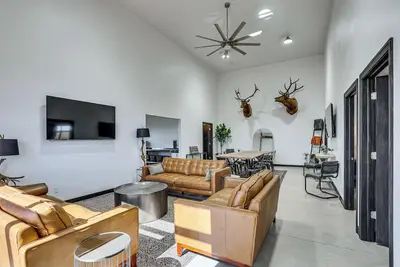 Image de Escape to the Black Hills! Modern Countryside Home