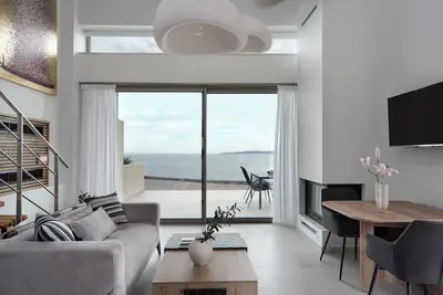 Image de Nisis Ii – Urban Loft Surrounded by Nature