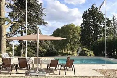 Image de Relais du château de sonnay - 12 pers. avec piscine