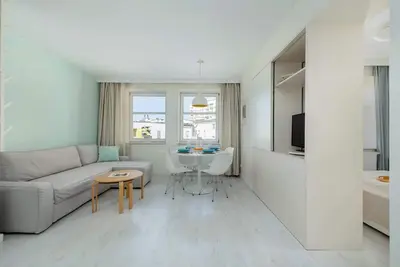 Image de Bohaterów Getta Warszawskiego 24c Szczecin | Bright Apartment | Castle