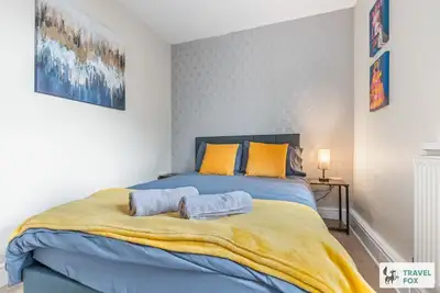 Stephanie`s Central Stay