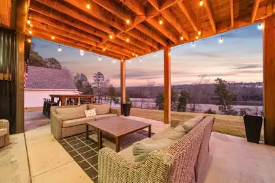 Private Dock & Pool | Volleyball | Sleeps 24!