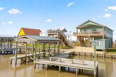 Image de Brand-New Icw Retreat with Beach Views - 3 Bed/2. 5 Bath - Beach Views