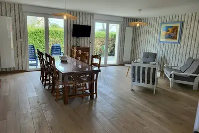 Image de Gîte Cadet Rousselle : terrasse privée, jardin privé et Wi-Fi à Lessay