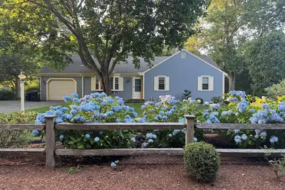 Image de Wonderful 3br/2ba house with Ac in Dennis, Tranquil Setting, Walk to Beach!