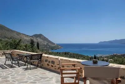 Image de Rosso Antico Tower by ΜΡS