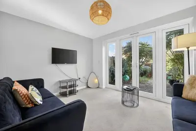 Image de 4br Spacious Home in Newport