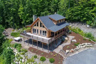 Image de Luxury Cabin near Sunday River: Mtn Views, Hot Tub, Ski Hike Atv