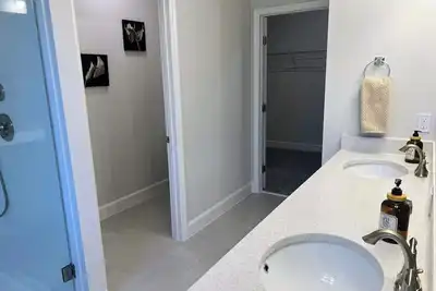 Image de Lux 4 bed Mins! To Hca & Advent & Gemini Springs