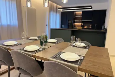 Image de Elegant Apartment in the Center of Palermo Design Apartment Notarbartolo