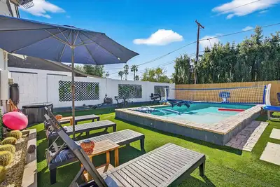 Image de 4br Oasis w/pool, Cold Plunge, Gym, Game Room