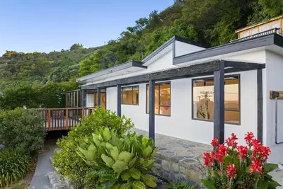 Image de Great Views & Location | Workspace | Spa Pool