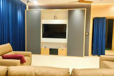 Image de Luxury 2bhk Westside Penthouse, Private Patio & Terrace HiTech City Madhapur Hyd