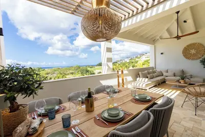 Image de Florijn 7 | Ocean View Penthouse at The Reef