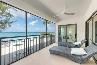 Casa Caribe #15 - 3 Bed, 3 Bath - Oceanfront, Second Floor