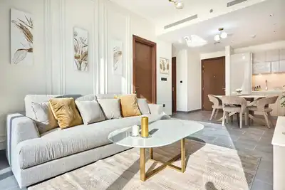 Image de Crest | 2br, Clean, Cool & Contemporary