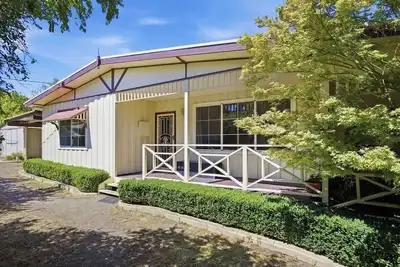 Image de Family home, sleeps 10 & opposite Wesburn Park/Warburton Bike Trail