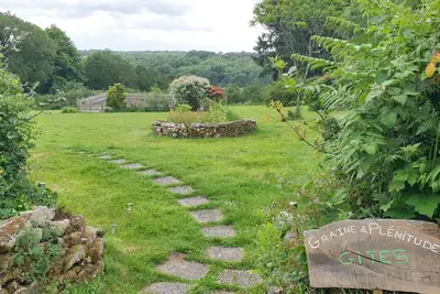 Image de Gîte avec piscine, calme et nature dans le Morbihan. Animal de compagnie bienvenu