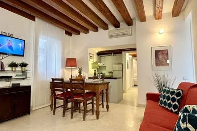 Image de Cimarosa Canal View Historical Center