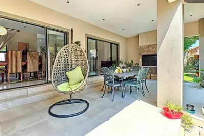 Image de Escape to Serenity