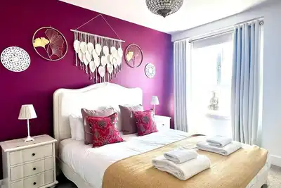 Castle View Free Parking 3Bed Waterfront