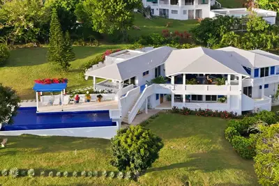 Wonderful Bonnes Chances