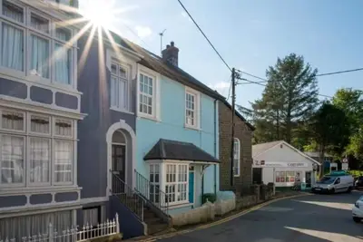 Image de Coastal cottage in the heart of New Quay, a short walk to the beach