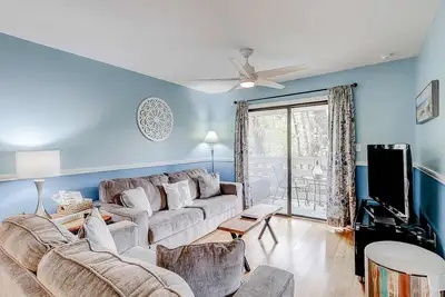 Image de Family-Friendly Condo near the Beach w/Private Balcony, Shared Pool, Game Room