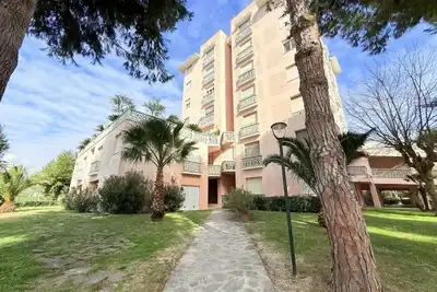 M452 - Marcelli, studio apartment in a residence